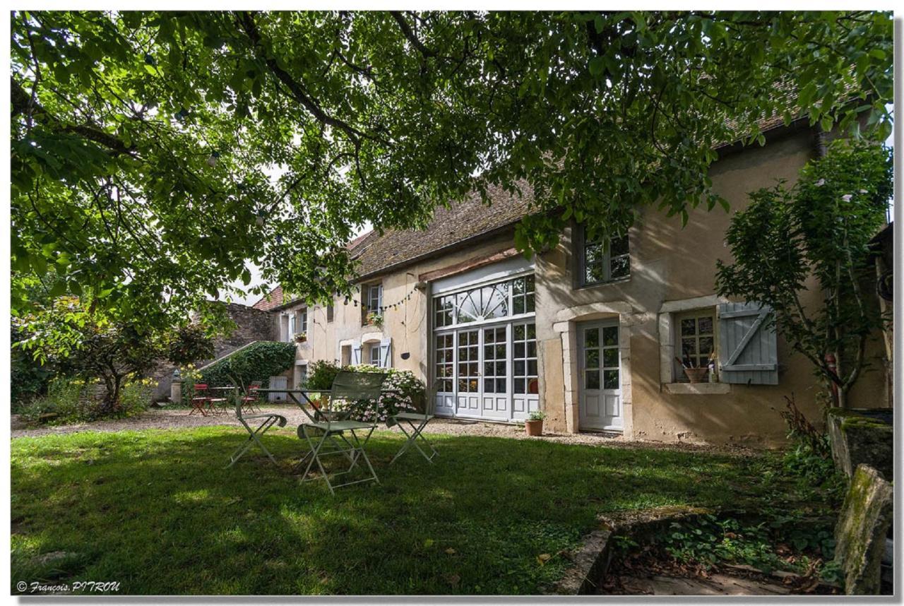 La Cuverie Du Chateau Corcelles-les-Arts Exterior photo